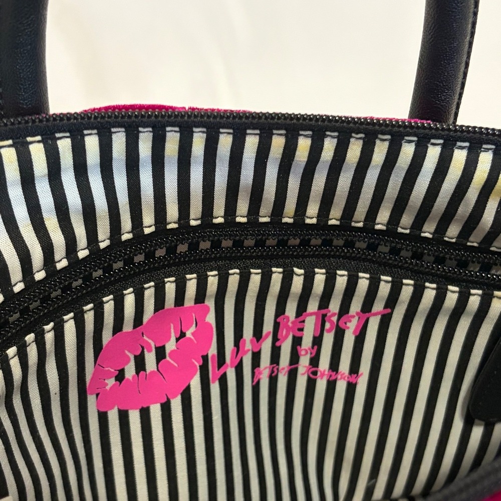 NWT Luv Betsey by Betsey Johnson Striped Star Velvet Purse with white fluff ball - Picture 7 of 13